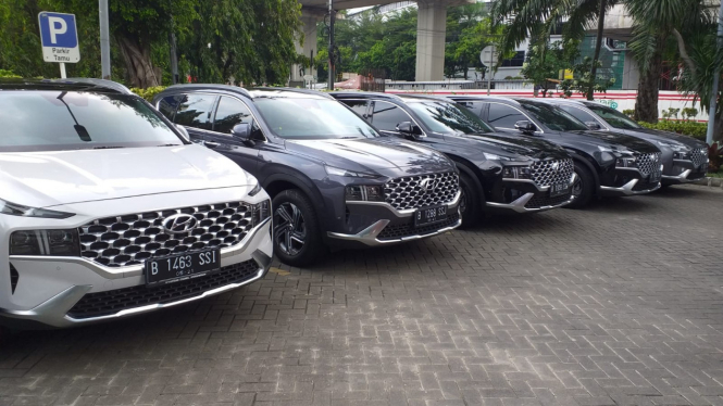 Hyundai Santa Fe baru