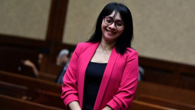 Bupati Taulad Sri Wahyumi Maria