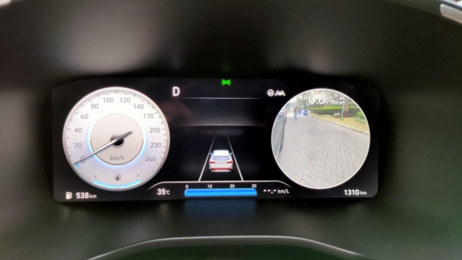 Fitur blind spot di Hyundai Santa Fe