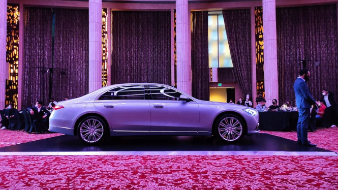 Mercedes-Benz S-Class Baru. Foto: Farhan/100KPJ.