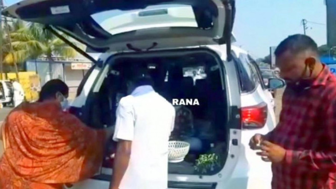 Toyota Fortuner buat jualan sayur