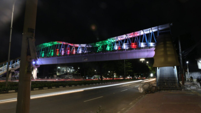 Jembatan Penyebrangan Orang Bendera Palestina