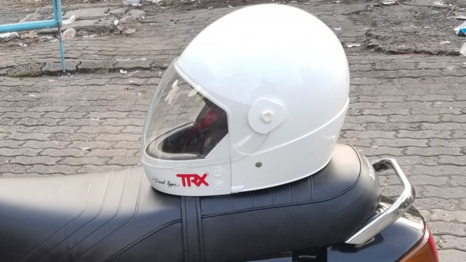Helm TRX