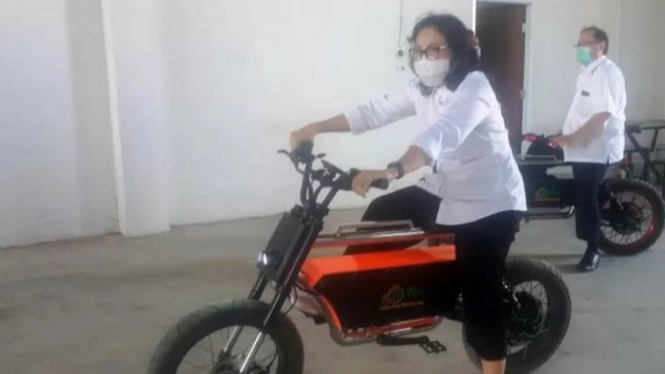 Sepeda listrik buatan Lombok harganya mahal juga