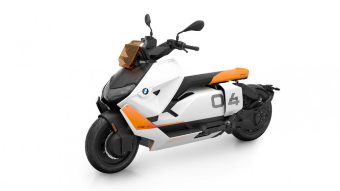 Skuter listrik BMW CE 04