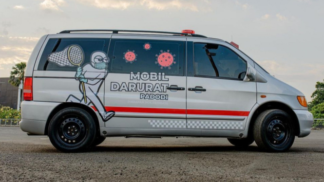 Mercedes-Benz Vito milik Ananda Omesh