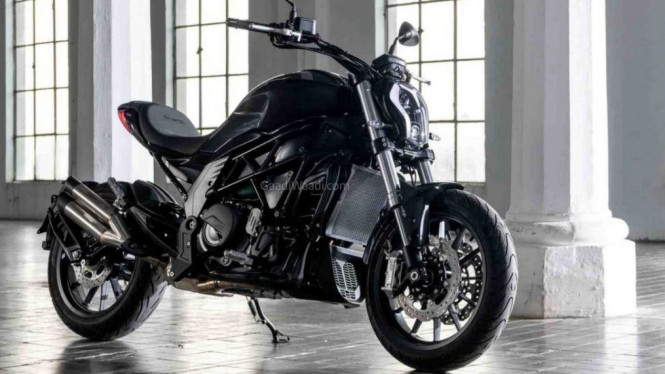 Benelli 502C. Foto: Gaadiwaadi.