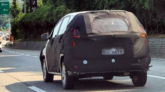 Bocoran Hyundai Stargazer pesaing Toyota Avanza.