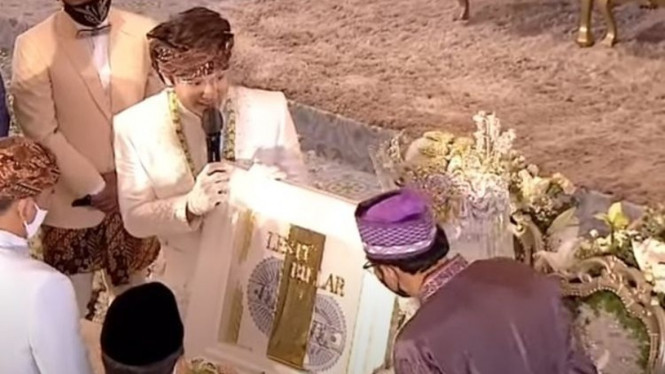 Mahar Rizky Billar setara mobil Alphard