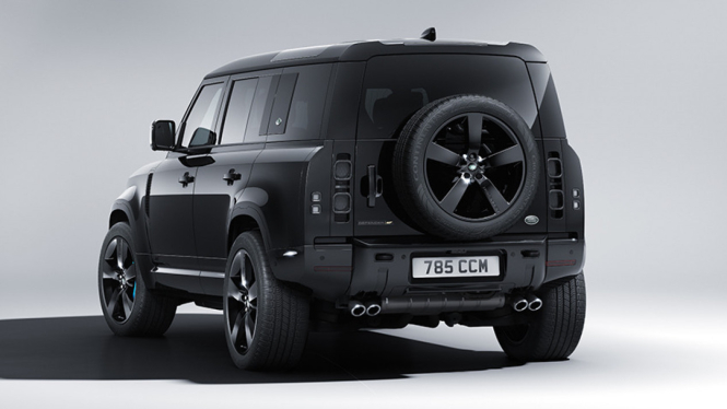 Land Rover Defender edisi James Bond