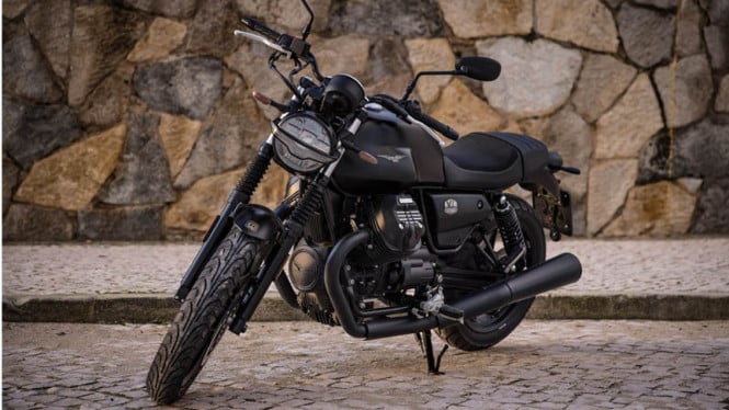 Moto Guzzi V7 Stone terbaru