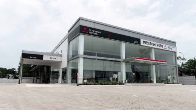 Diler baru Mitsubishi Fuso di Tangerang