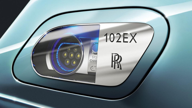 Mobil listrik Rolls-Royce 102EX