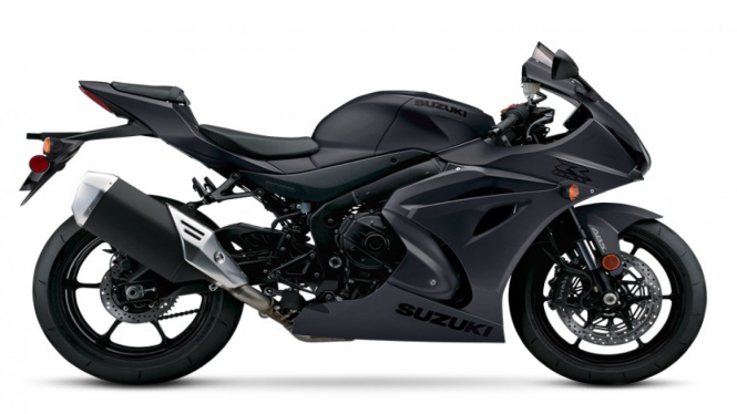 GSX-R1000AM1_YKV_R_WEB