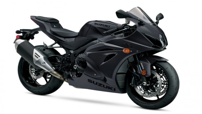 GSX-R1000AM1_YKV_D_WEB (1)
