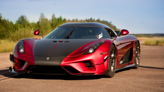 Supercar Koenigsegg Regera