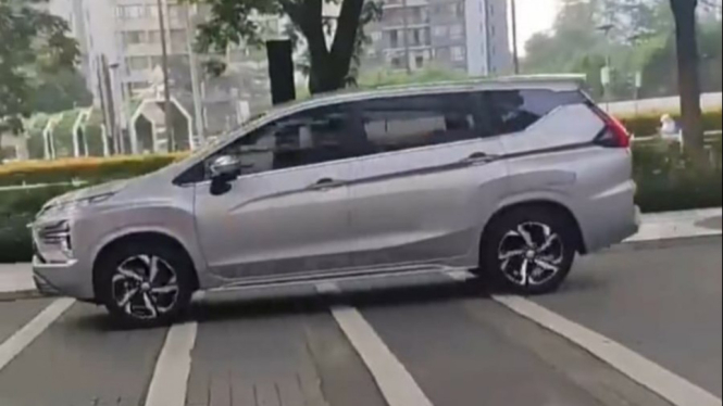 Mitsubishi Xpander baru