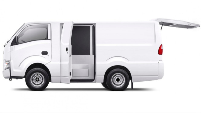 Isuzu Traga Blind Van