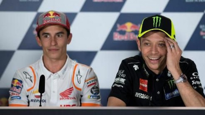 Rossi dan Marquez. Foto: MotoGP.