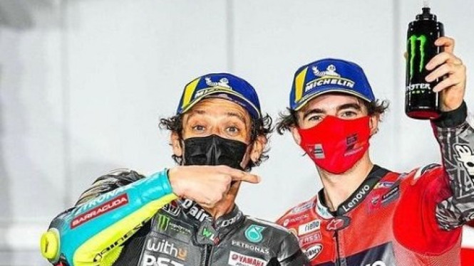 Valentino Rossi dan Francesco Bagnaia