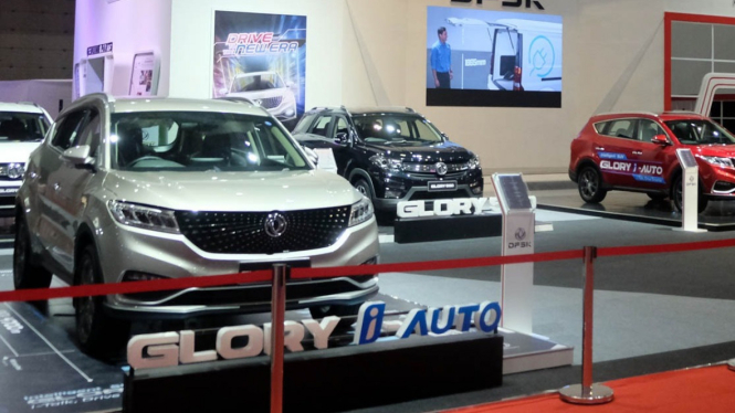 Mobil DFSK saat di pameran otomotif