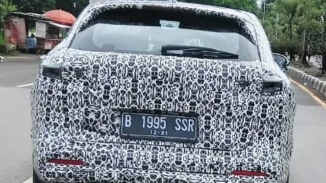 Honda HR-V baru kepergok uji coba di jalan raya