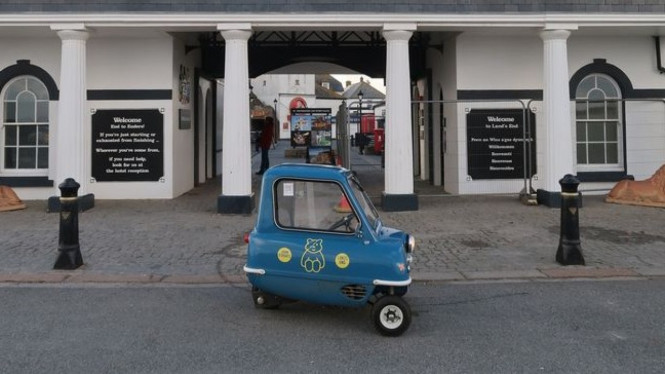 Peel P50, mobil termungil di dunia.
