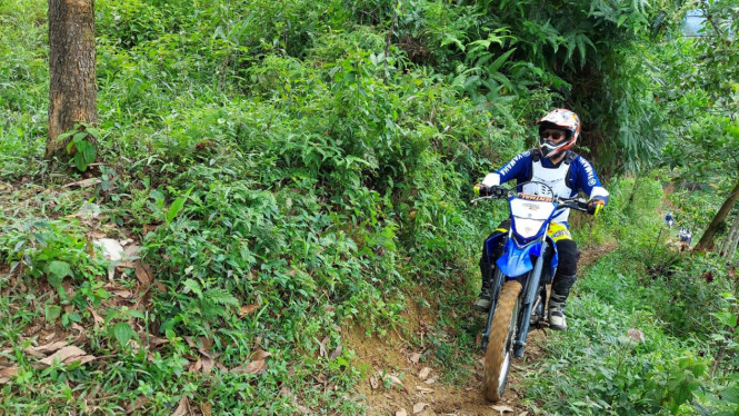 Trabasan Yamaha WR155 R di Hambalang.