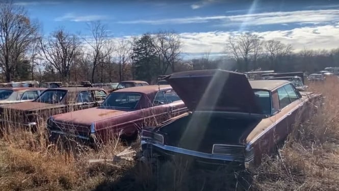 Tempat penimbunan mobil klasik