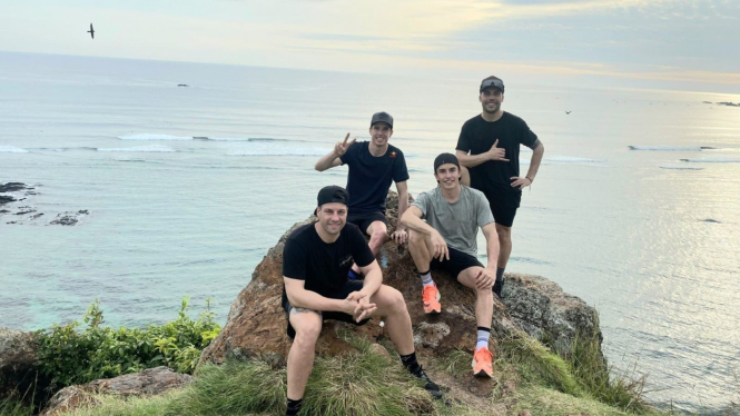 Marc Marquez dan Alex Marquez di Lombok. Foto: IG.