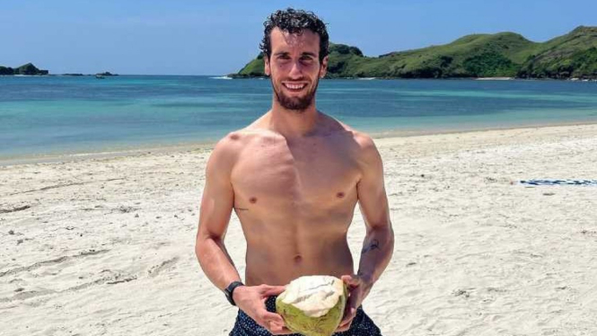 Alex Rins di Lombok. Foto: IG.