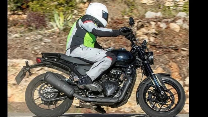 Motor Kolaborasi Triumph dan Bajaj