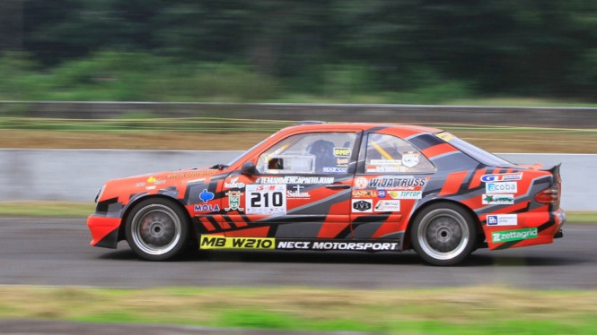 Komunitas Mercedes-Benz di ISSOM 2022