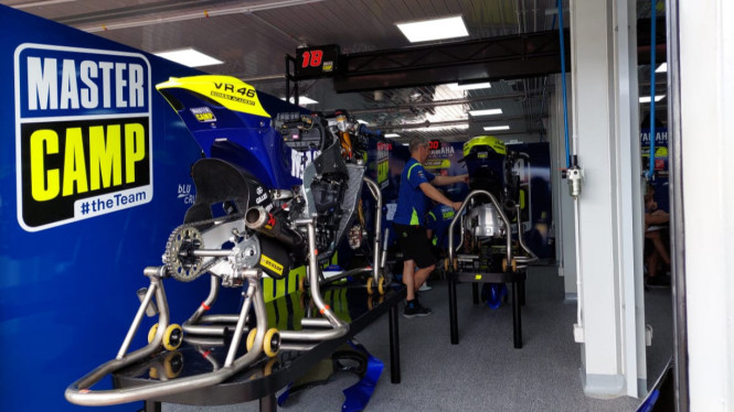 Paddock tim Yamaha VR46 Mastercamp