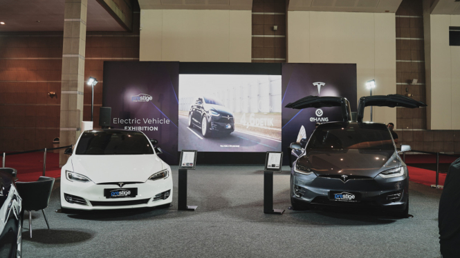 Tesla di IIMS 2022
