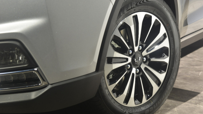 Wuling New Cortez