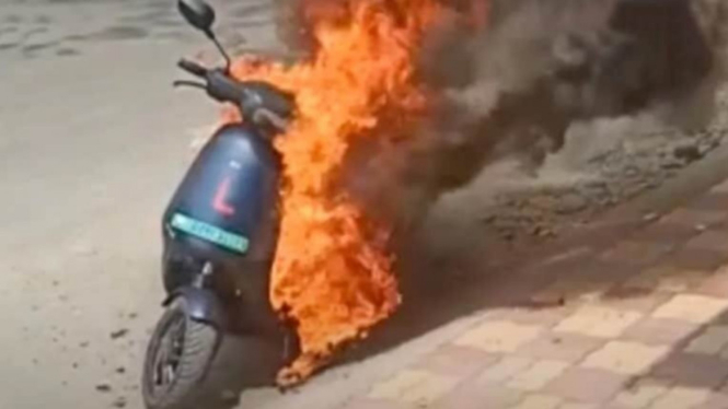 Ilustrasi motor listrik terbakar