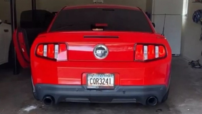 Ford Mustang di tangan anak 7 tahun