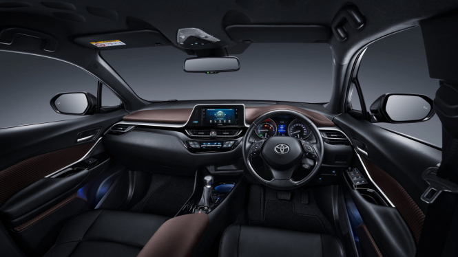 Toyota C-HR Hybrid TSS