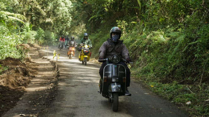 Kampus Scooter Budi Luhur Meriahkan VWD 2022 Bali