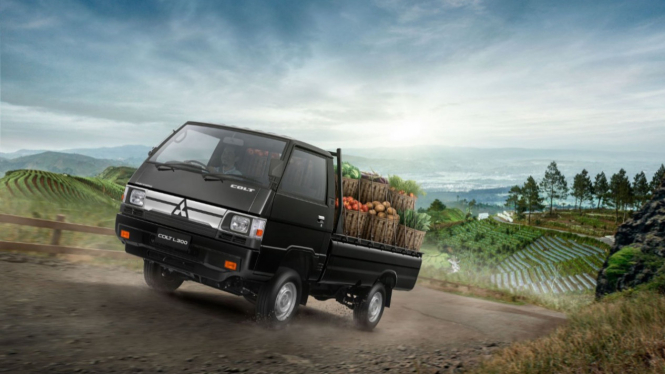 Mitsubishi New Colt L300