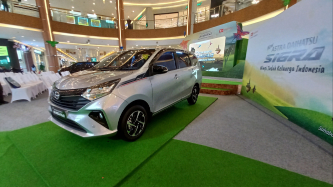 Daihatsu Sigra