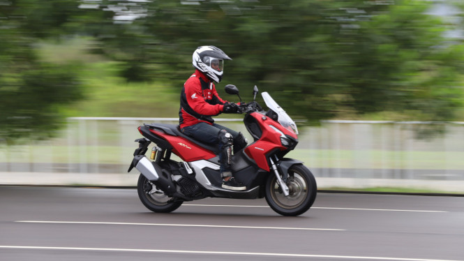 Honda ADV 160