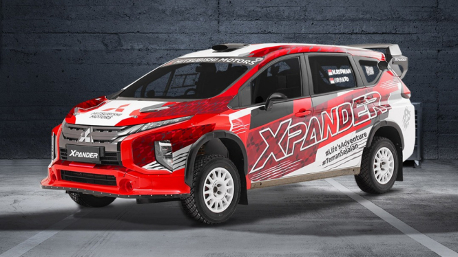Mitsubishi Xpander Rifat Sungkar