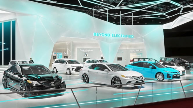 Mobil elektrifikasi Toyota di GIIAS 2022