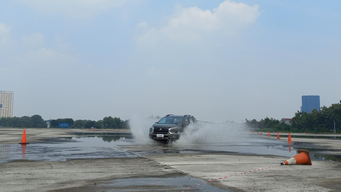 Mitsubishi Xpander Cross