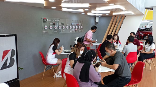 Penjualan ban mobil Bridgestone di GIIAS 2022