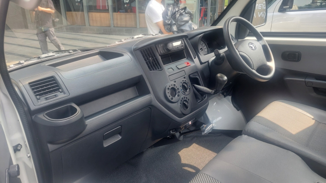 Daihatsu New Gran Max