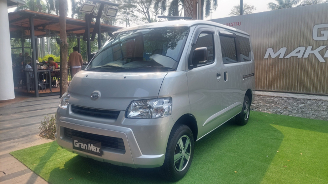 Daihatsu New Gran Max