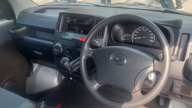 Daihatsu New Gran Max